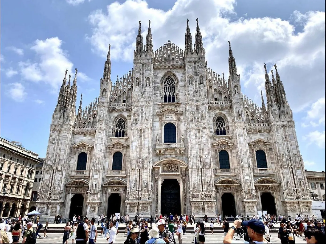 Apartamento Wonderful Downtown Apartment-Hd Netflix, King-Size Bed, Two Minutes' Walk From Metro Milán Italia