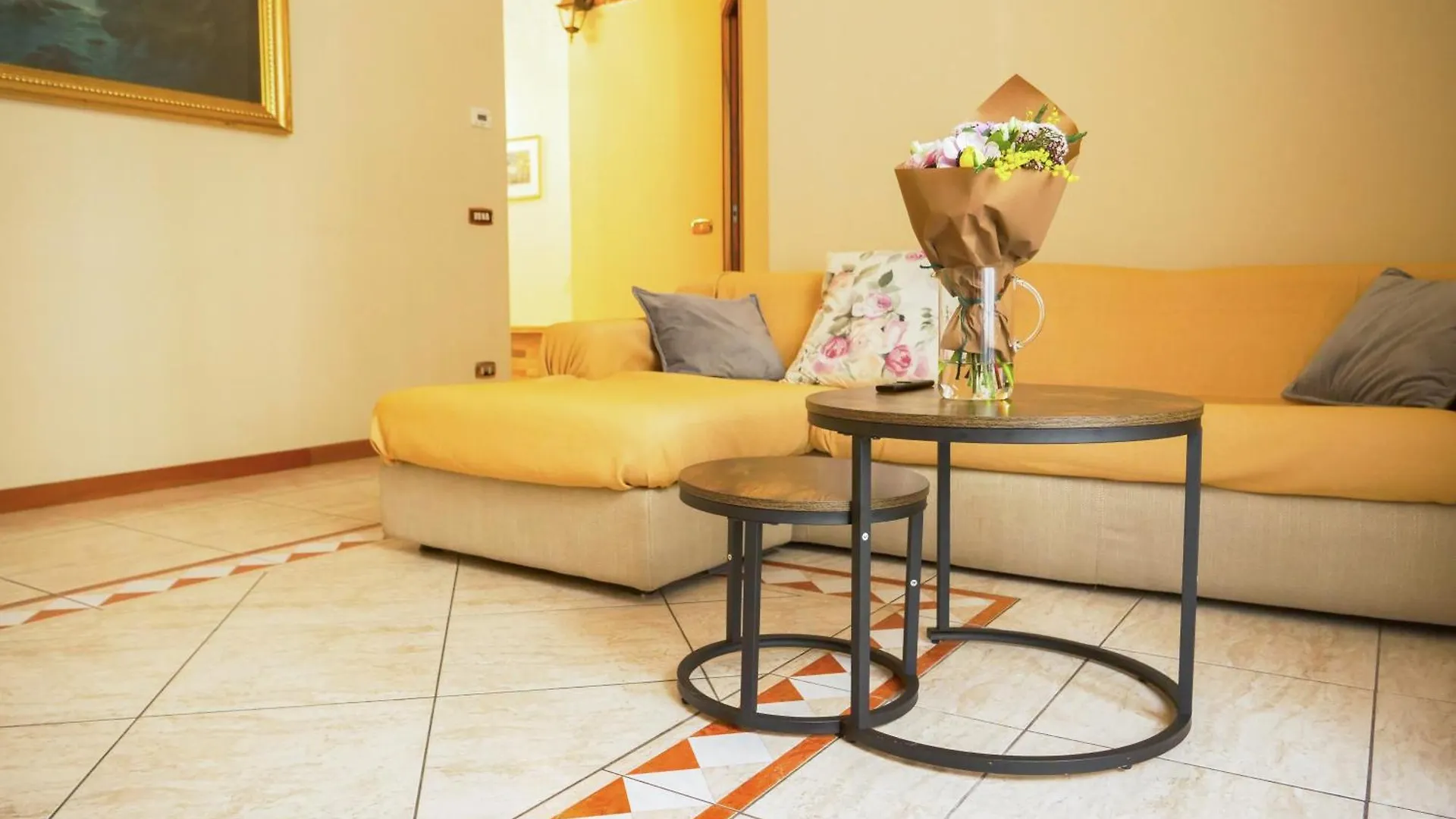 Apartamento Wonderful Downtown Apartment-Hd Netflix, King-Size Bed, Two Minutes' Walk From Metro Milán