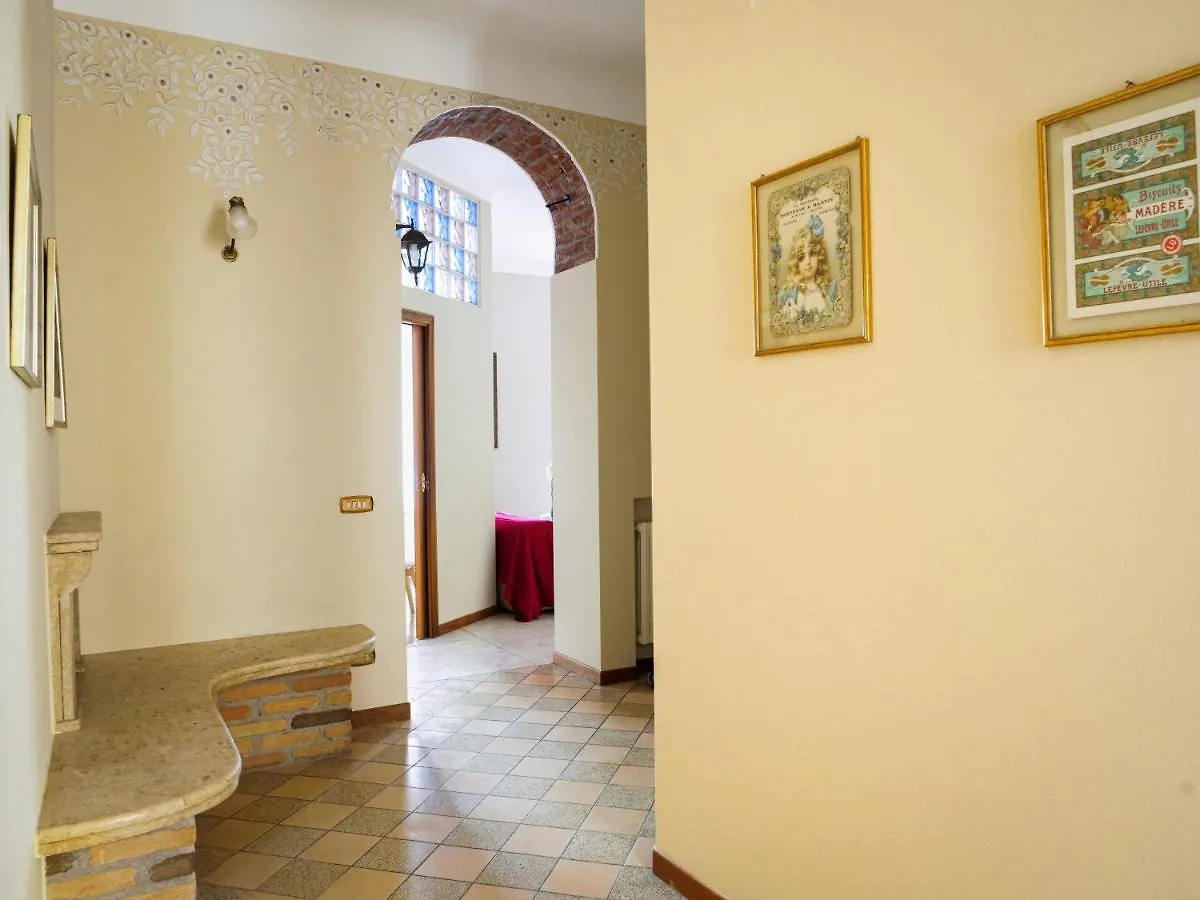شقة Wonderful Downtown Apartment-Hd Netflix, King-Size Bed, Two Minutes' Walk From Metro ميلان إيطاليا